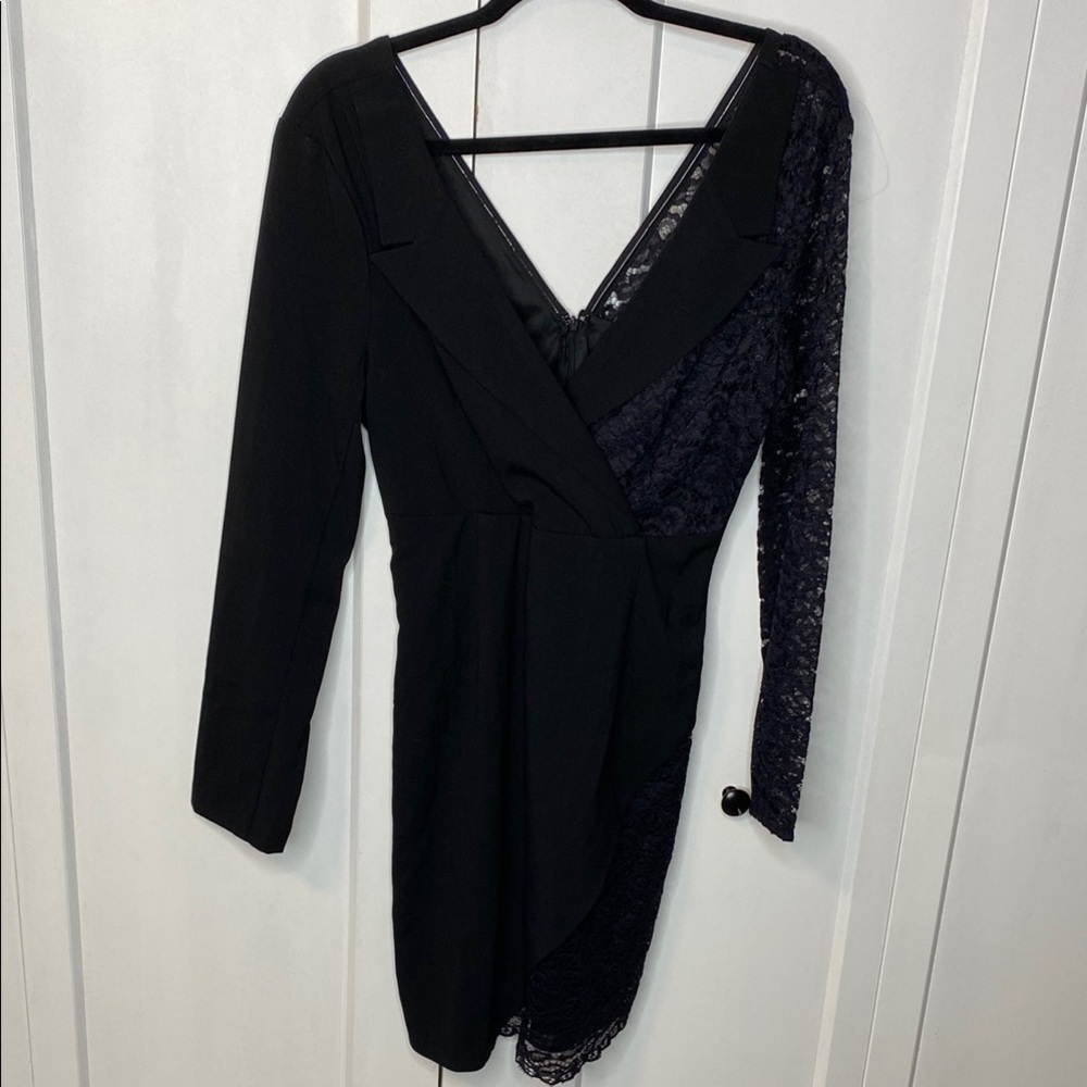 VENUS Black & dark blue Asymmetrical Lace Sleeve Dress